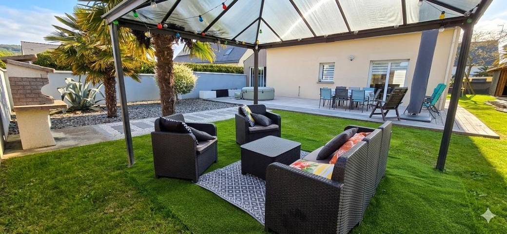 Location de vacances pour 8 personnes, avec jardin et jacuzzi, animaux acceptés à Dol-de-Bretagne - 2
