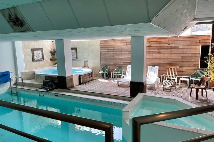 Chalet pour 6 personnes, avec piscine dans Gourette - 3