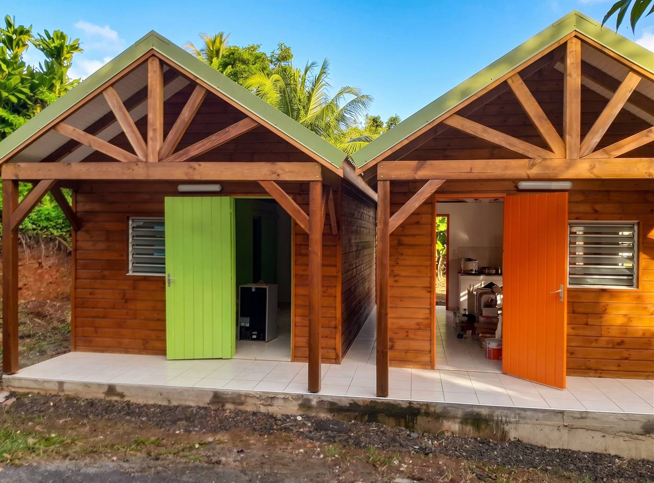Encantador bungalow en Petit-Bourg con jardín privado in Petit-Bourg, Guadalupe