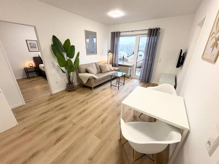 Ferienwohnung für 3 Personen, mit Balkon und Terrasse in Wiesloch