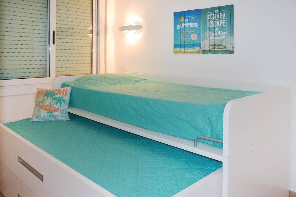 Ganze Wohnung, Haustierfreundliche 3-Zimmer-Wohnung in Lloret de Mar in Central Lloret de Mar, Lloret de Mar