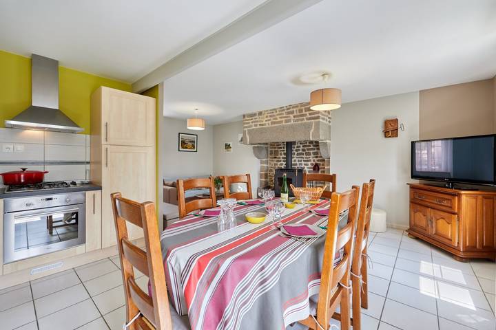 Gîte pour 6 personnes, avec jardin et terrasse, animaux acceptés à Fleury (Normandie) - 2