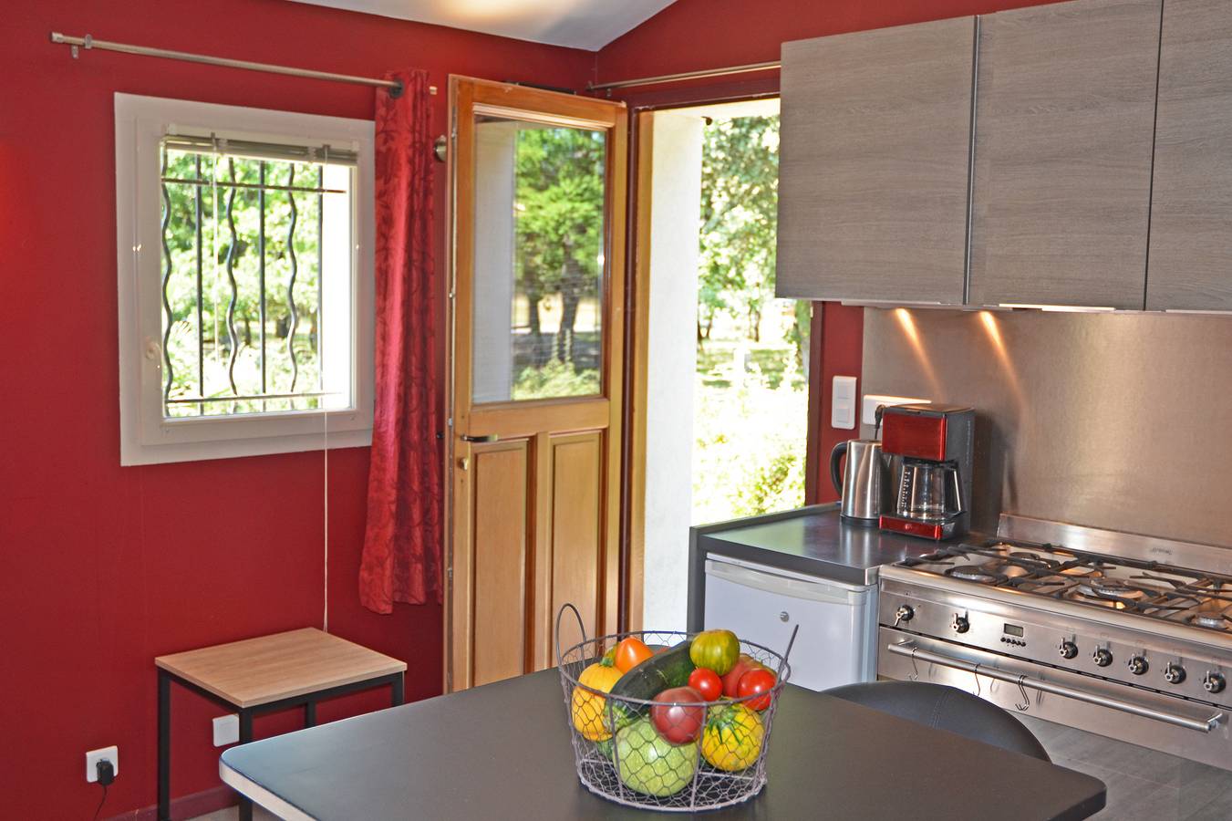 Studio les Cerisiers in Mirabel-et-Blacons, Région de Die