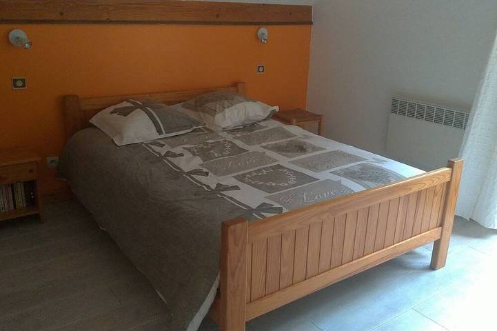 Gîte pour 4 personnes, avec jardin à Allemond - 2