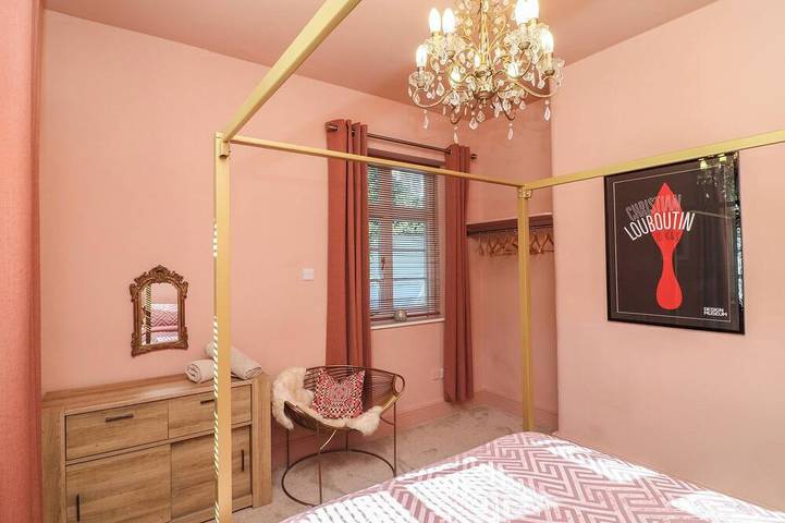 Tower Cottage, romantic, character holiday cottage in Nottingham in Nottingham, Midlands del Este