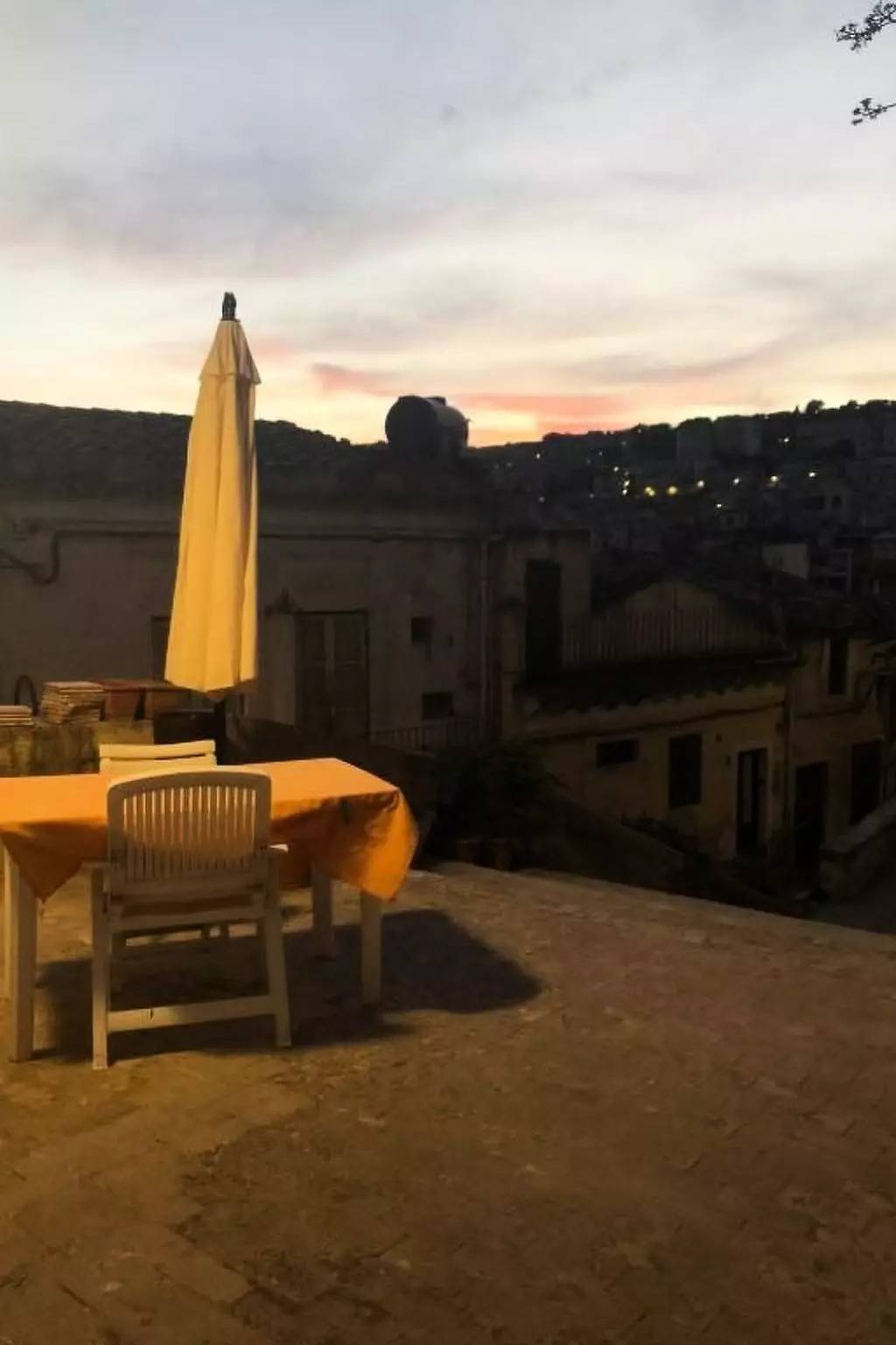 Ganze Wohnung, 4 Pièces 9 Personnes in Modica (dorf), Modica