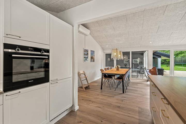 Modernes Pool Haus mit Whirlpool und Sauna in Ho in Ho, Varde