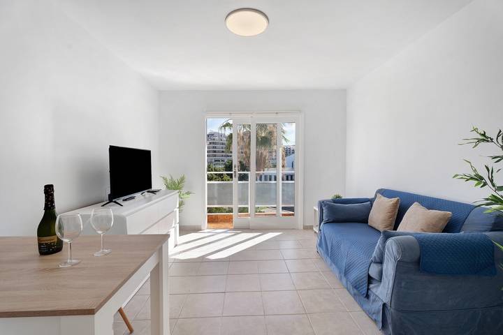 Ferienwohnung für 2 Personen, mit Balkon in Los Cristianos