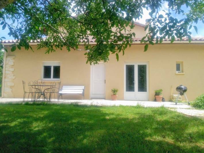 Maison de vacances pour 6 personnes, avec Terrasse ainsi que Jardin et Vue à Lisle-sur-Tarn