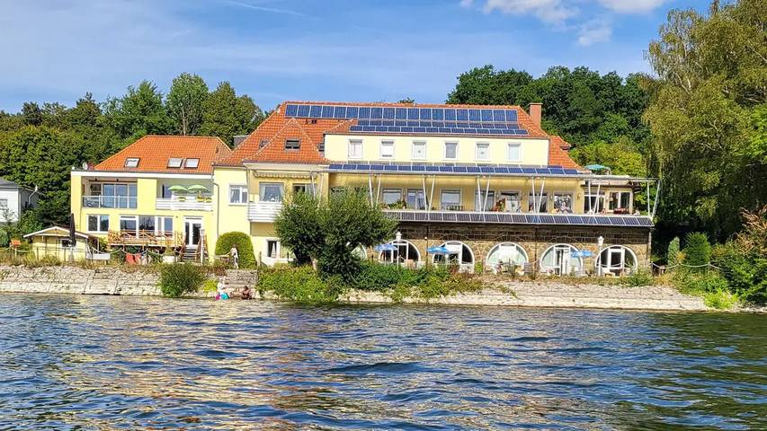 Ferienwohnung für 4 Personen, mit Garten und Balkon in Möhnesee
