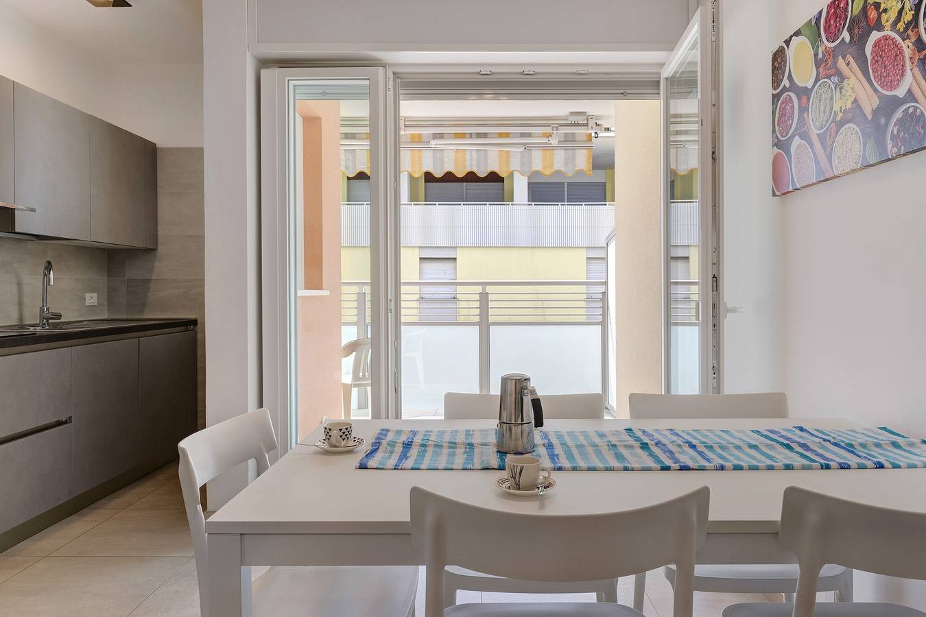 Appartamento intero, Appartamento "Condominio Aurora" con Vista Mare & A/C in Bibione, Provincia di Venezia