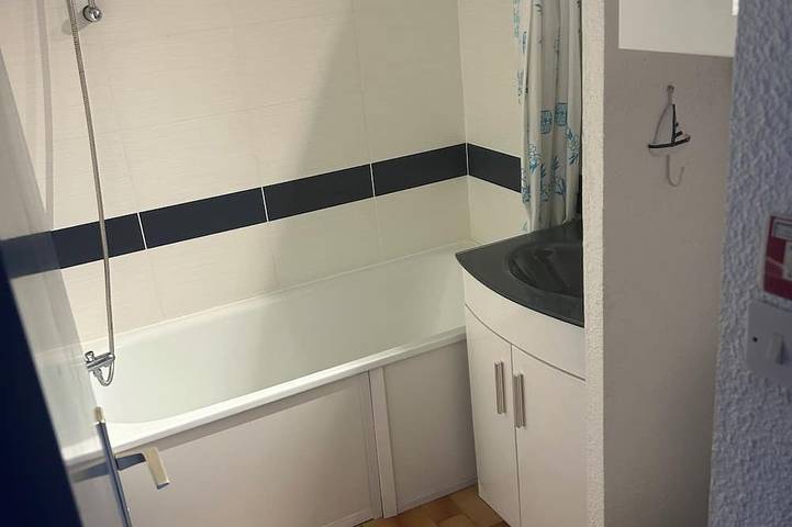 Gîte pour 4 personnes, avec piscine et balcon dans Plage de la Grande Conque - 3