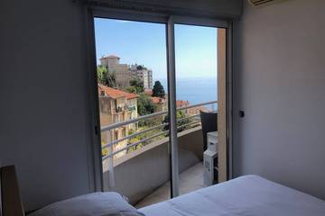 Appartement De Vacances pour 4 Personnes dans Beausoleil, Région de Nice, Photo 3