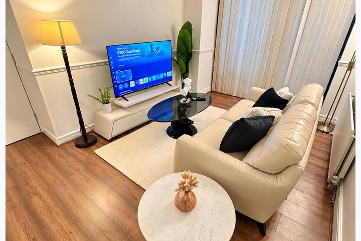Apartamento vacacional entero, New Apartment - Stay 14 - Parking - TransportLinks in Coventry, Birmingham y alrededores
