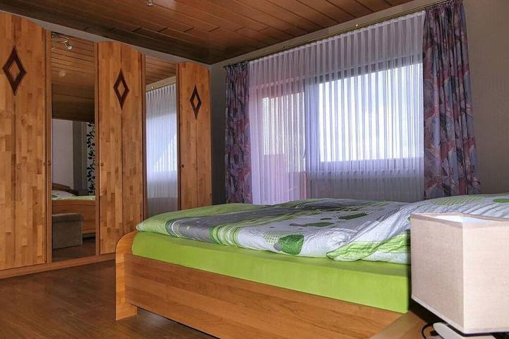 Hütte für 4 Personen, mit Balkon und Garten im Hunsrück - 2