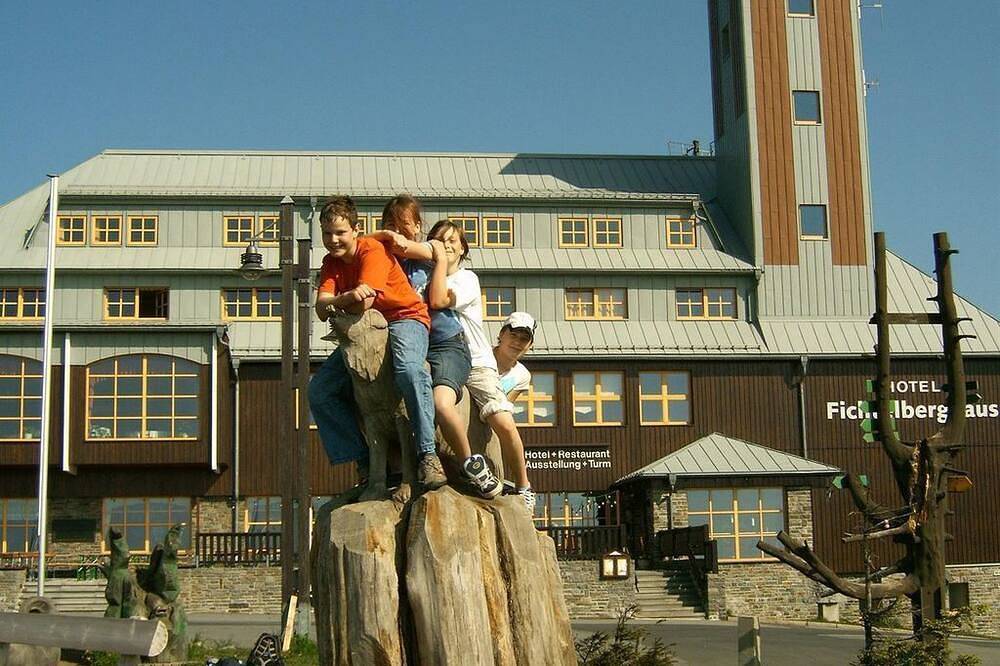 Ganze Wohnung, Ferienwohnung Estel - 4 Sterne Ferienwohnung Estel in Bärenstein, Erzgebirge