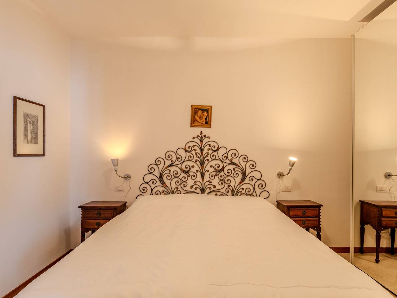 Entire apartment, Sona's Lake Home in Torri del Benaco, Garda Mountains