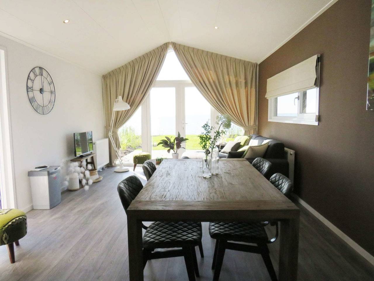 Modernes Chalet mit Geschirrspüler bei Markermeer in Bovenkarspel, Markermeer