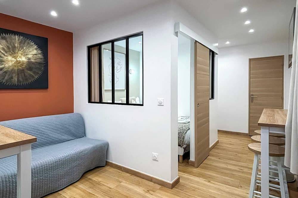 Ganze Wohnung, Hoche B 05 - Ein Schlafzimmer Wohnung, Schläft 4 in Le Pré-Saint-Gervais, Seine-Saint-Denis