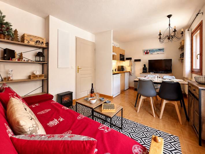 Gîte pour 4 personnes, avec Balcon ainsi que Piscine et Sauna en Savoie