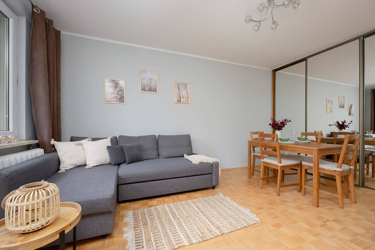 Entire studio, Wilanowska 14A | Comfy Studio | Close to centre in Warsaw Śródmieście, Warsaw