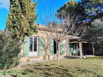 Cottage pour 6 personnes, avec jardin et vue, animaux acceptés à Venterol