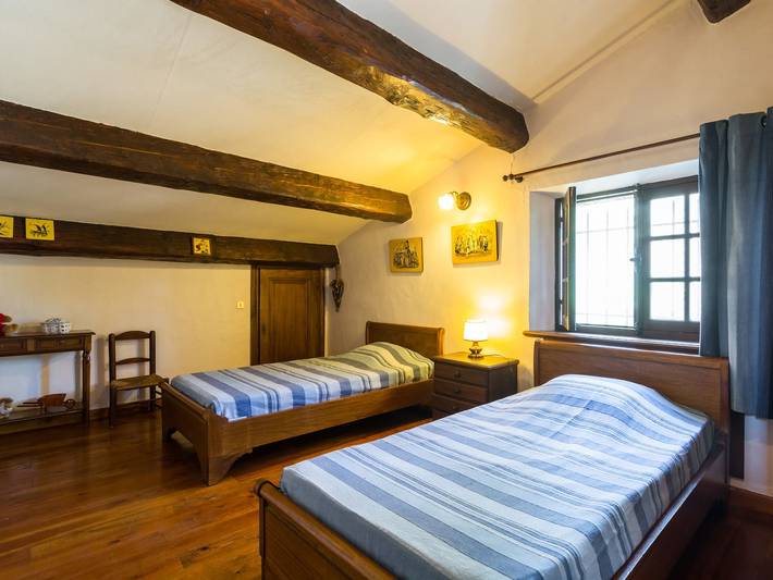Location de vacances pour 8 personnes, avec piscine et terrasse, animaux acceptés à Seillans - 4