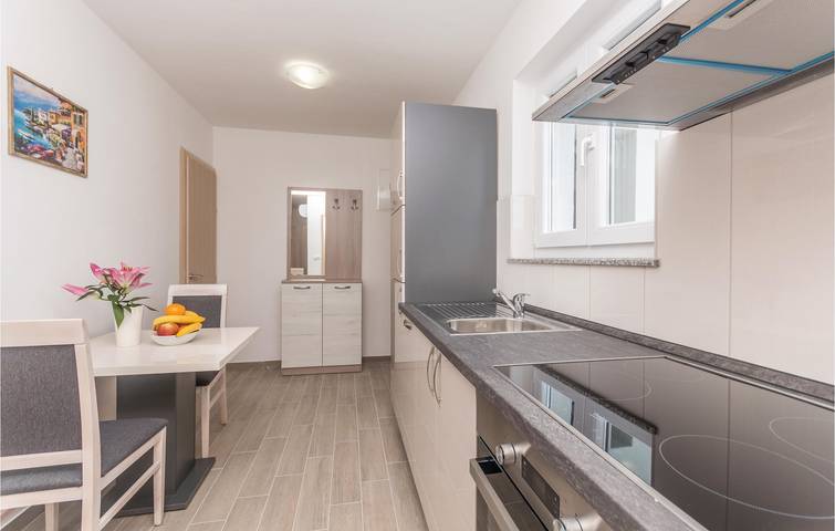 Ferienwohnung für 2 Personen, mit Terrasse in Biograd na Moru - 3