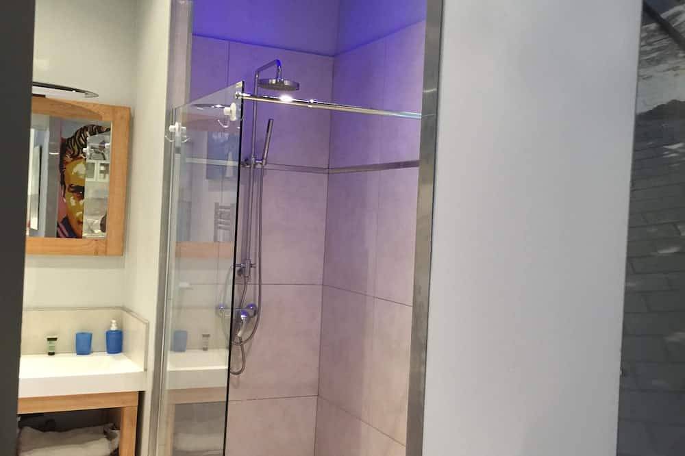 Appartement De Plein Pied Dans Maison Avec Jardin in La Grande-Motte, Côte d'Améthyste