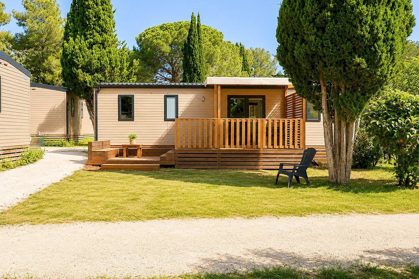 Mobil-home « 6 Personnes » avec piscine partagée, Wi-Fi et climatisation in Carry-le-Rouet, Côte méditerranéenne (France)