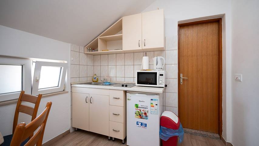 Ferienwohnung für 4 Personen, mit Terrasse, mit Haustier in Vrsi