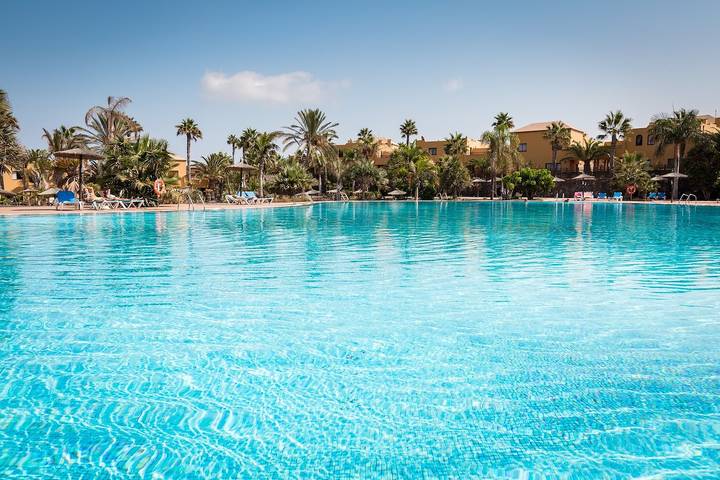 Ferienwohnung für 4 Personen, mit Terrasse und Garten sowie Pool, kinderfreundlich - 1