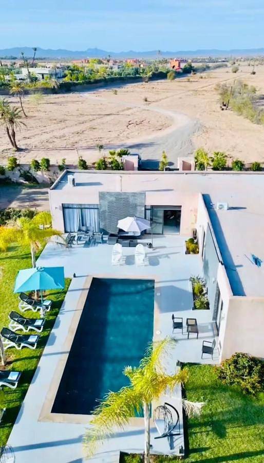 Villa pour 8 personnes, avec jardin ainsi que vue et piscine à Marrakech