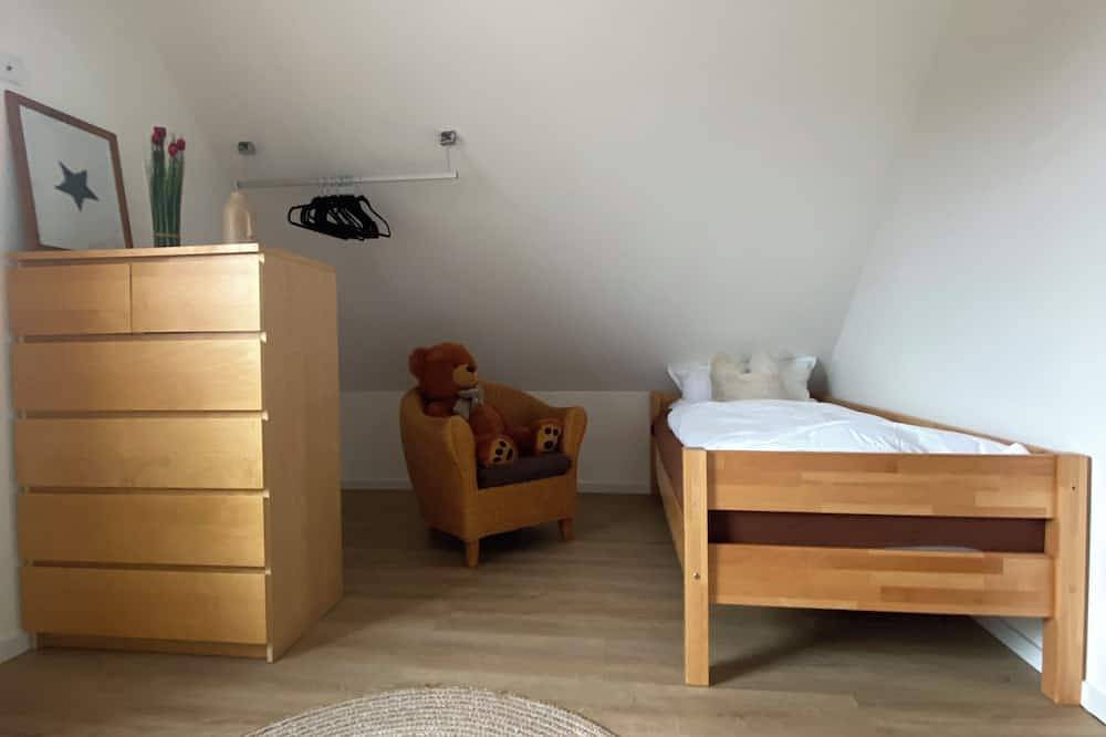 Ganze Wohnung, Neue , Moderne , Lichtdurchflutete 60qm Ferienwohnung 🌸 in Hallerndorf, Oberfranken