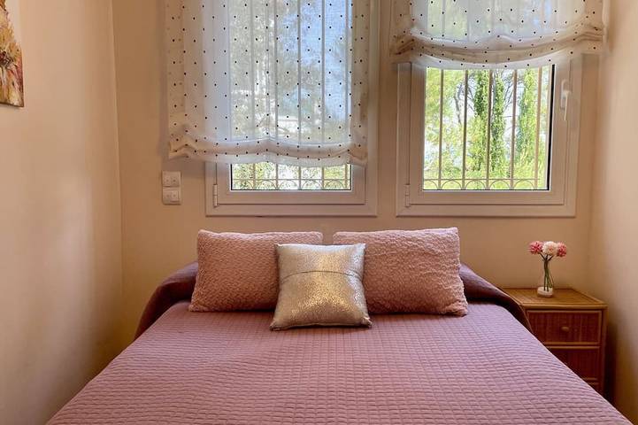 Finca für 7 Personen, mit Balkon und Garten in Pals - 2