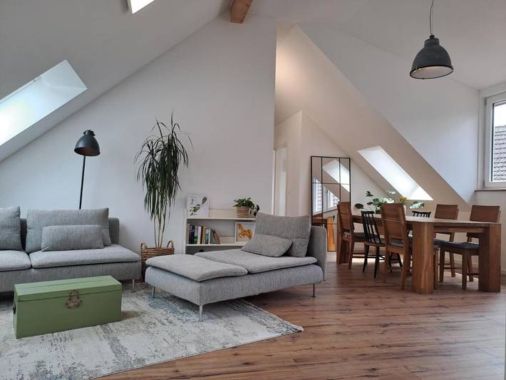 Ferienwohnung für 5 Personen, mit Terrasse und Ausblick in Alzey
