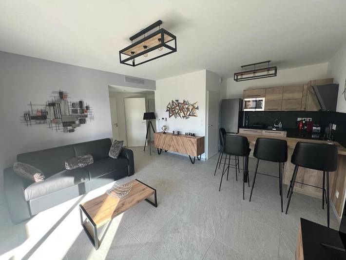 Gîte pour 4 personnes, avec Terrasse dans Port Pin Rolland