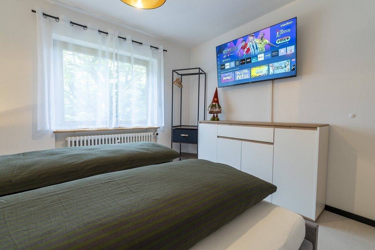 Ganze Ferienwohnung, Wäldernestchen - zentral - Natur pur - Tiefgarage - Balkon - modernes 2 Zimmer Appartement in Lenzkirch, Südschwarzwald