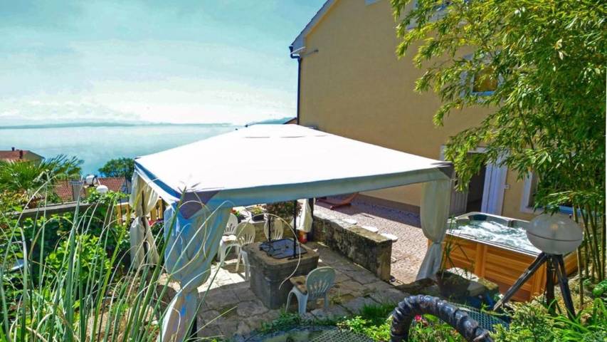 Villa für 7 Personen, mit Whirlpool und Terrasse sowie Garten in Opatija Riviera - 2