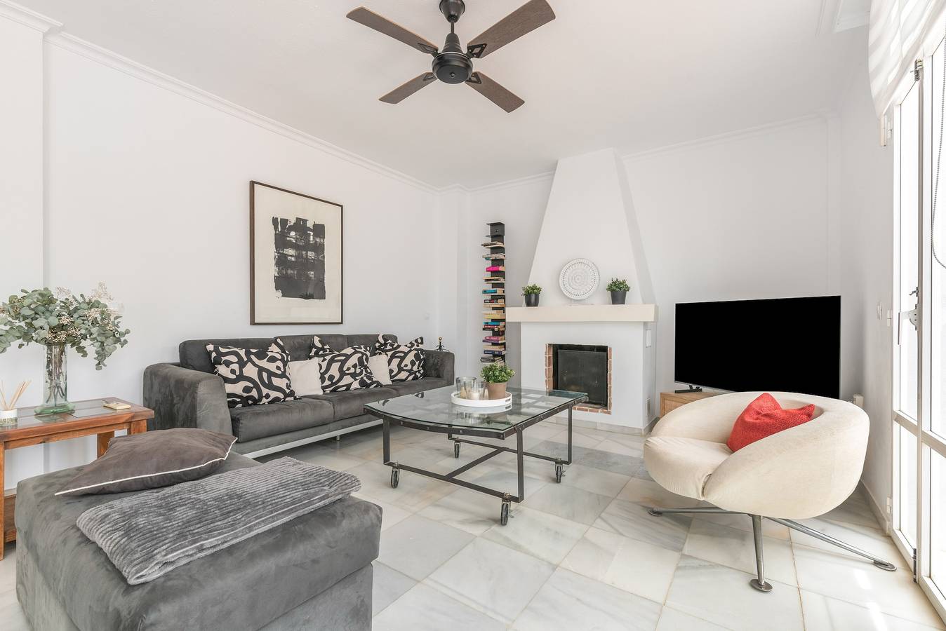 Superbe villa 5 chambres avec piscine privée près de Puerto Banús in Nueva Andalucia Golf Valley, Marbella