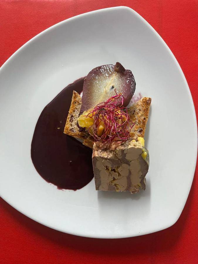 Logis Hôtel Restaurant Cazes Arazat in Laissac, Aveyron