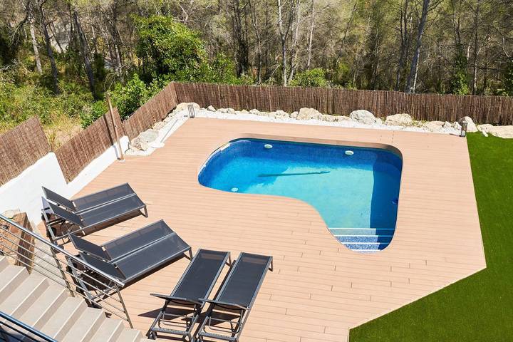 Villa pour 12 personnes, avec jardin et terrasse, animaux acceptés à Olivella