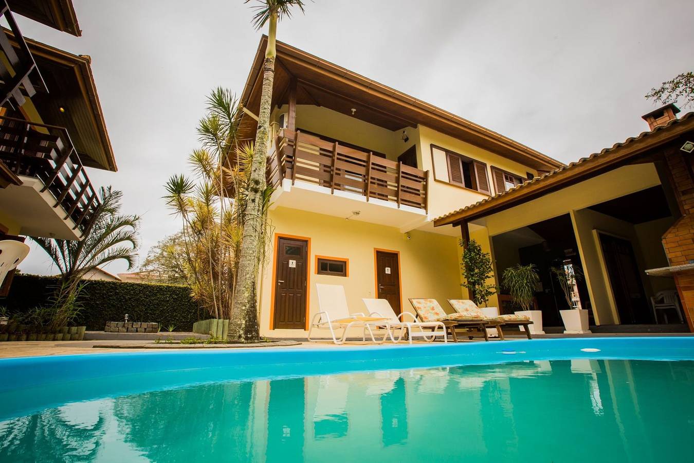 Entire apartment, Suíte Morro das Pedras - Bollté Praia Boutique in Campeche (SC), Praia do Campeche