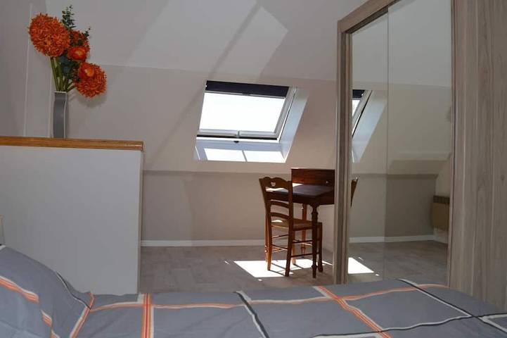 Charming cottage in Vouvray with garden and 2 bedrooms in Vouvray, Tours region