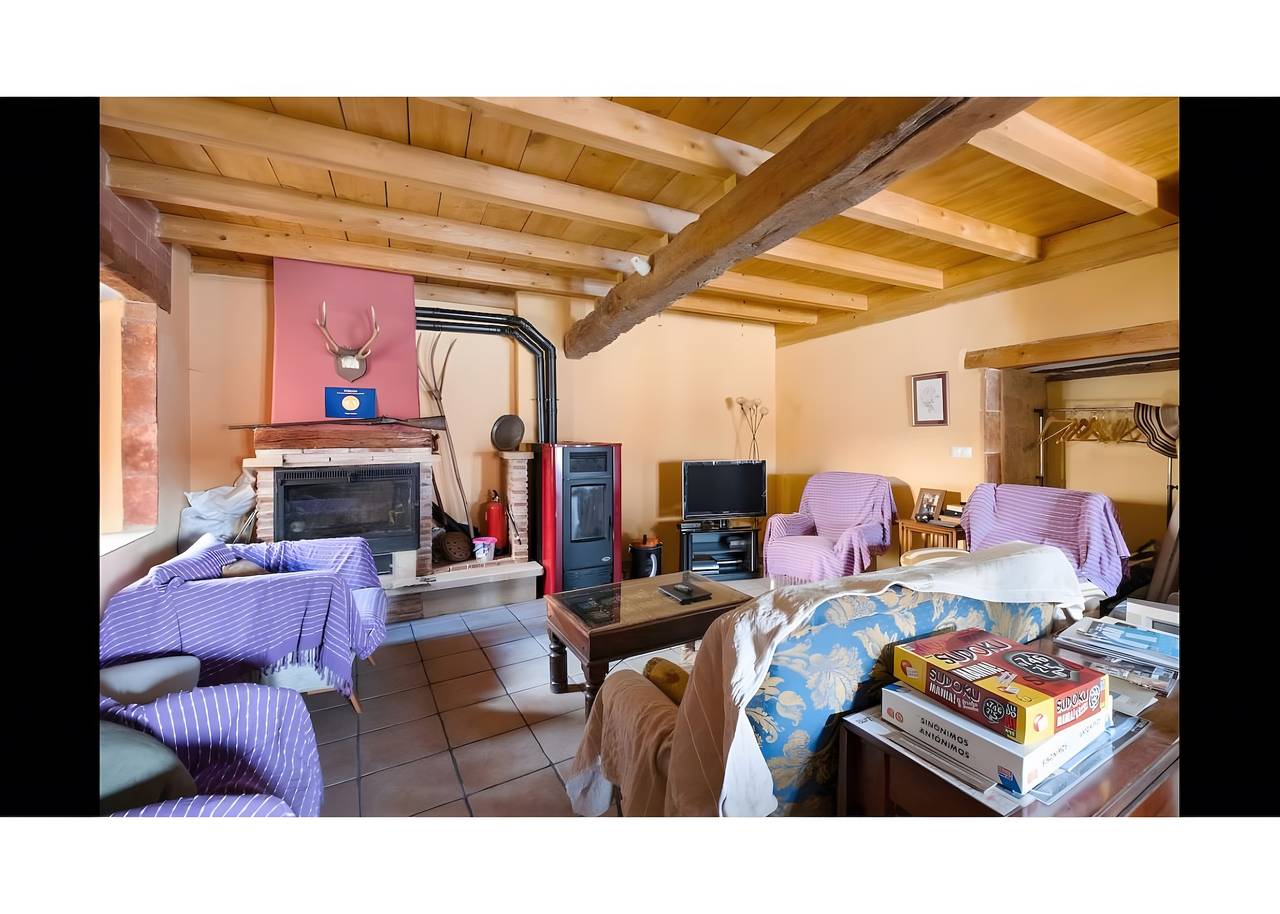 Landhaus 'Casa Llano' mit Bergblick und Wi-Fi in Llano de Bureba, Burgos Provinz