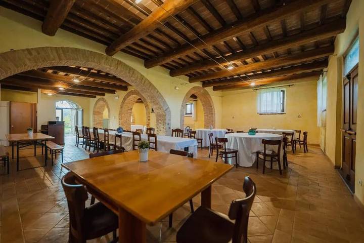Hotel per 3 persone, con vista lago e panorama nonché piscina e giardino - 1