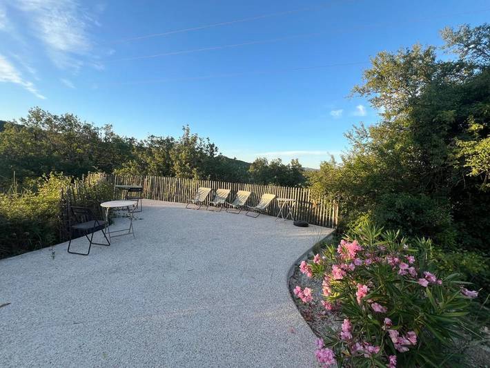 Location de vacances pour 9 personnes, avec jardin et piscine à Villeneuve-de-Berg - 4