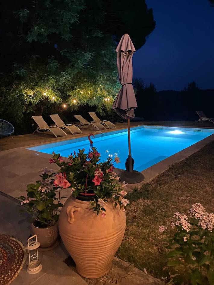 Villa pour 9 personnes, avec jardin et terrasse, animaux acceptés