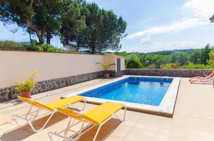 Location de vacances pour 9 personnes, avec terrasse à Maçanet de la Selva - 3