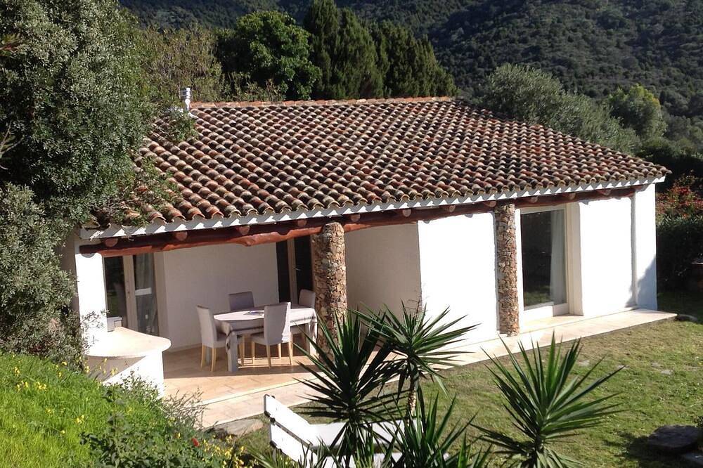 Erstaunlich Strandhaus in Teulada, Sardinien
